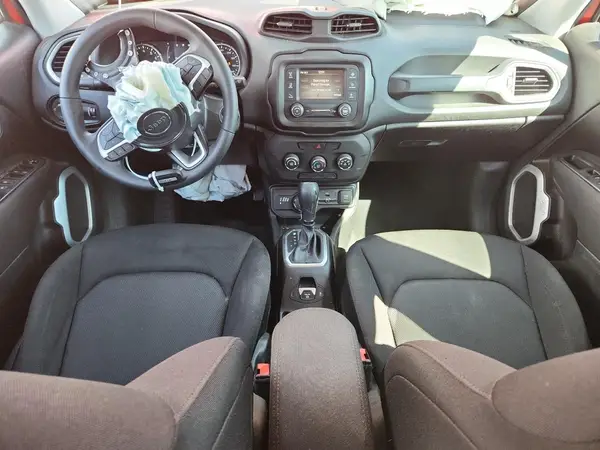 ZACCJBAB8JPH66978 2018 JEEP RENEGADE - Image 8