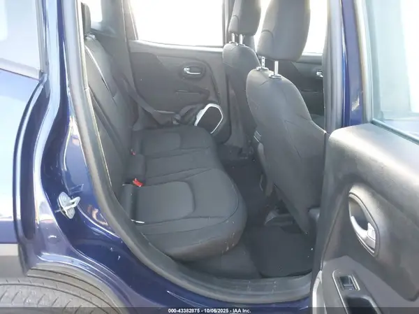 ZACCJBAB8JPH70254 2018 JEEP RENEGADE - Image 8