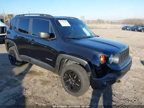 ZACCJBAB8JPH72828 2018 JEEP RENEGADE - Image 1