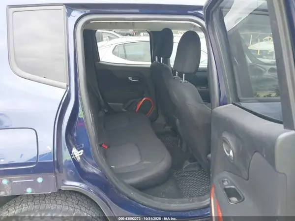 ZACCJBAB8JPH76880 2018 JEEP RENEGADE - Image 8