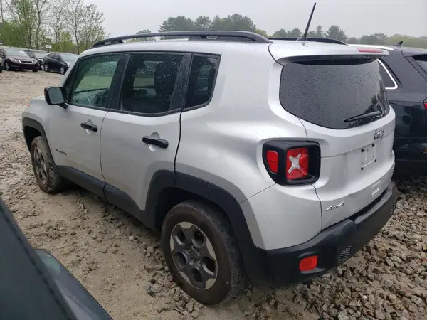ZACCJBAB8JPH95901 2018 JEEP RENEGADE - Image 2