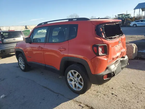 ZACCJBAB8JPJ14133 2018 JEEP RENEGADE - Image 2