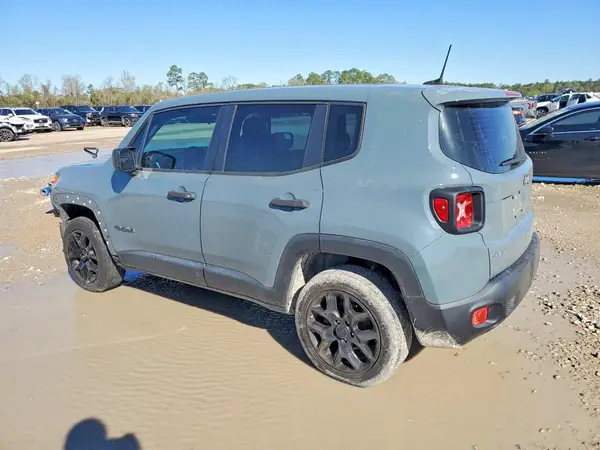 ZACCJBAB8JPJ42823 2018 JEEP RENEGADE - Image 2