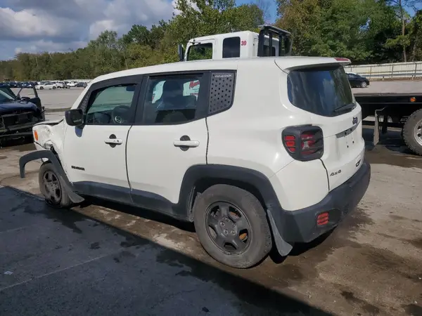 ZACCJBAB8JPJ44863 2018 JEEP RENEGADE - Image 2