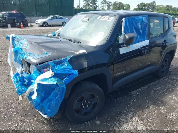 ZACCJBAB9HPE69924 2017 JEEP RENEGADE - Image 2