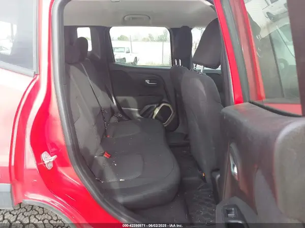 ZACCJBAB9HPF23495 2017 JEEP RENEGADE - Image 8