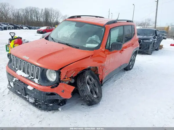 ZACCJBAB9HPF90419 2017 JEEP RENEGADE - Image 2