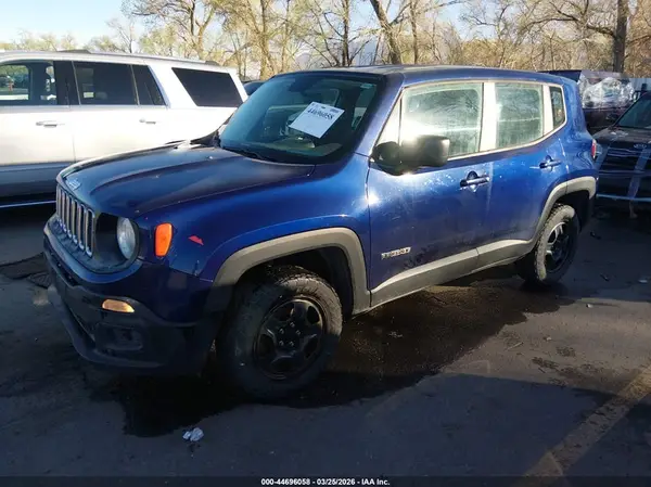 ZACCJBAB9HPG01743 2017 JEEP RENEGADE - Image 2