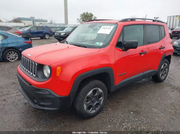 ZACCJBAB9JPH20270 2018 JEEP RENEGADE - Image 2