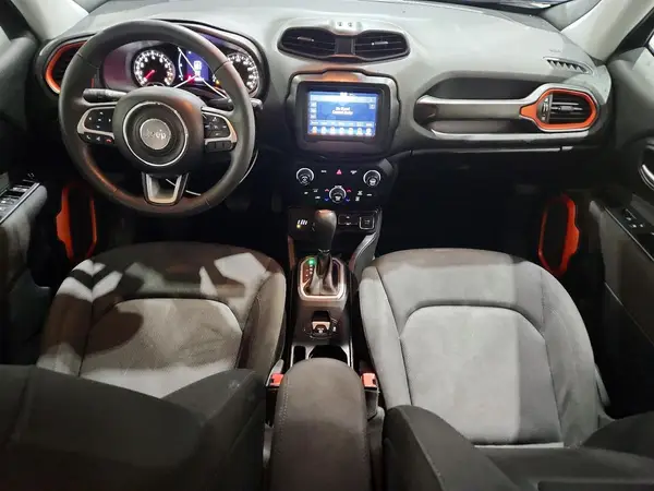ZACCJBAB9JPH35206 2018 JEEP RENEGADE - Image 8