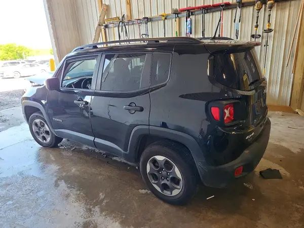 ZACCJBAB9JPH36243 2018 JEEP RENEGADE - Image 2