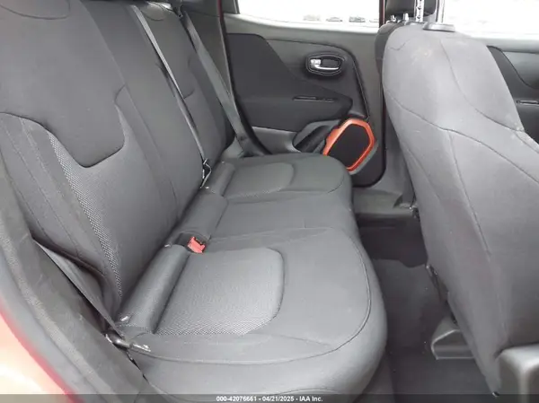 ZACCJBAB9JPH44312 2018 JEEP RENEGADE - Image 8