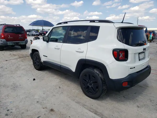 ZACCJBAB9JPH90190 2018 JEEP RENEGADE - Image 2