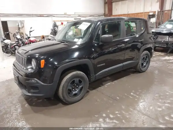ZACCJBAB9JPH99200 2018 JEEP RENEGADE - Image 2