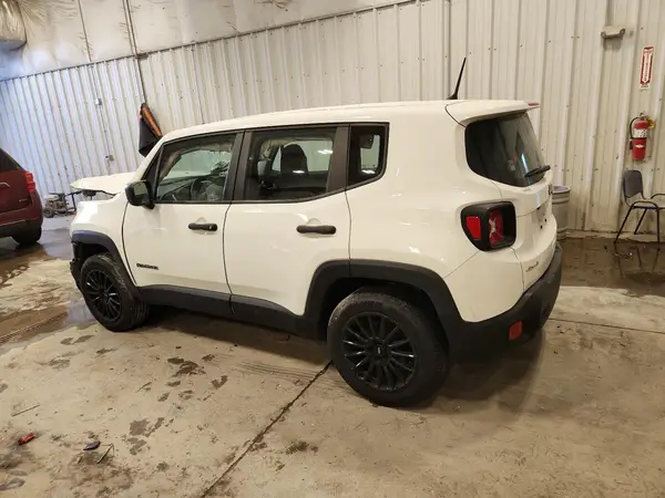 ZACCJBAB9JPH99987 2018 JEEP RENEGADE - Image 2