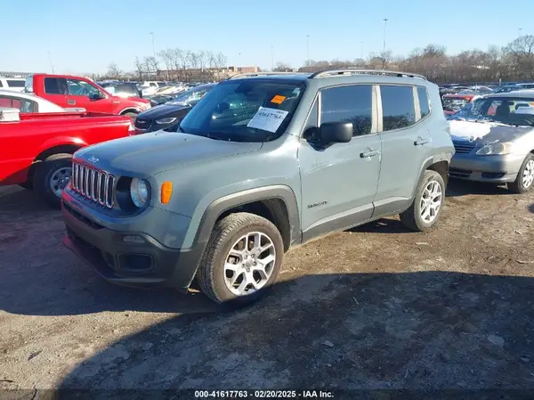ZACCJBAB9JPJ41230 2018 JEEP RENEGADE - Image 2