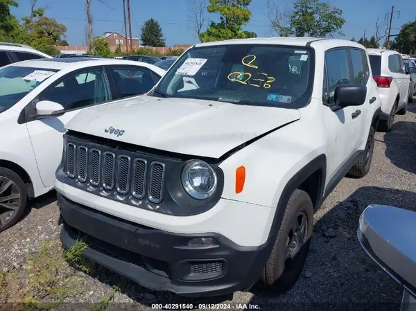 ZACCJBAB9JPJ43401 2018 JEEP RENEGADE - Image 2