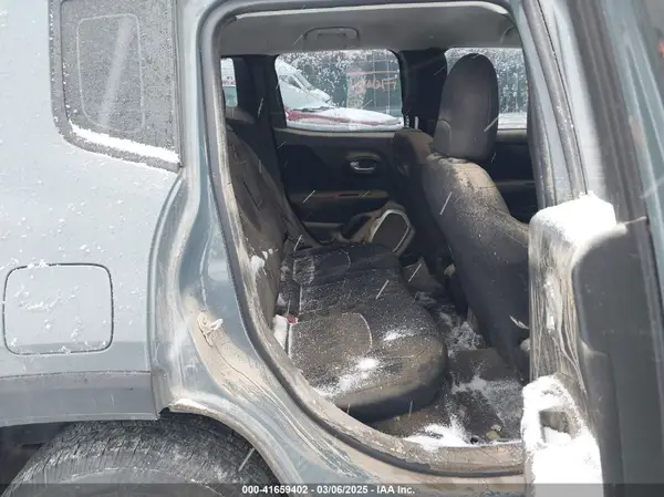 ZACCJBAB9JPJ51580 2018 JEEP RENEGADE - Image 8