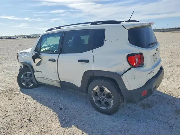 ZACCJBABXHPG28885 2017 JEEP RENEGADE - Image 2