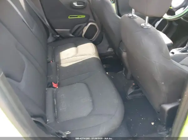 ZACCJBABXHPG29700 2017 JEEP RENEGADE - Image 8