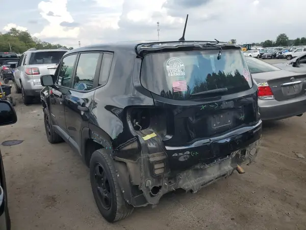 ZACCJBABXHPG29809 2017 JEEP RENEGADE - Image 2