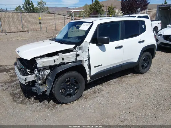 ZACCJBABXHPG37490 2017 JEEP RENEGADE - Image 2