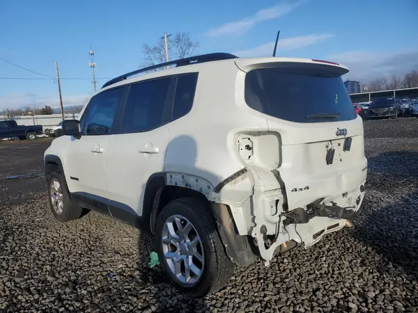 ZACCJBABXHPG38333 2017 JEEP RENEGADE - Image 2
