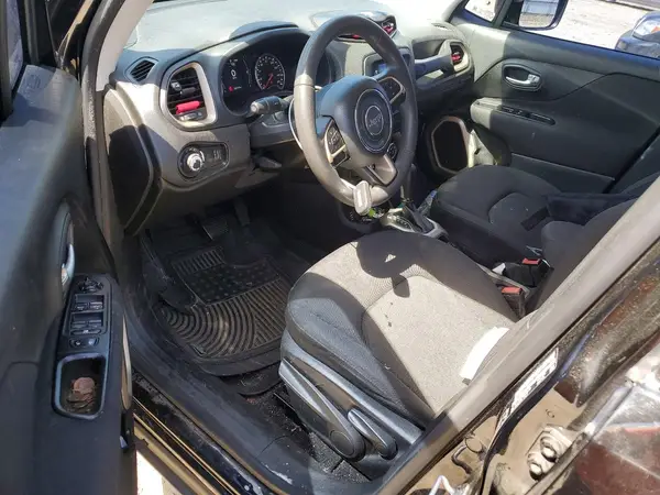 ZACCJBABXHPG38719 2017 JEEP RENEGADE - Image 8