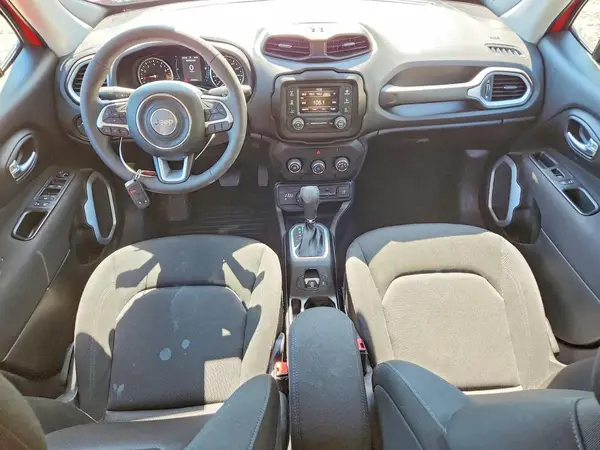 ZACCJBABXJPH02179 2018 JEEP RENEGADE - Image 8