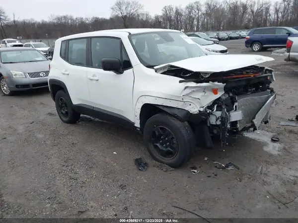 ZACCJBABXJPH12520 2018 JEEP RENEGADE - Image 1