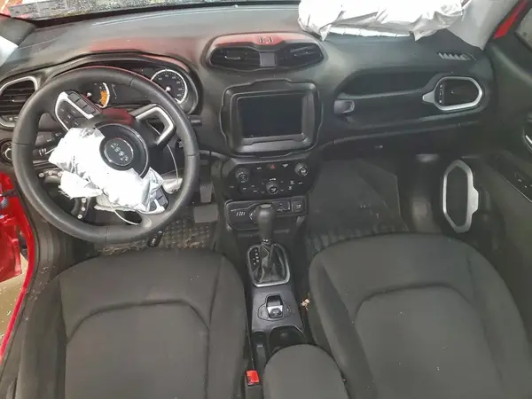 ZACCJBABXJPH23825 2018 JEEP RENEGADE - Image 8