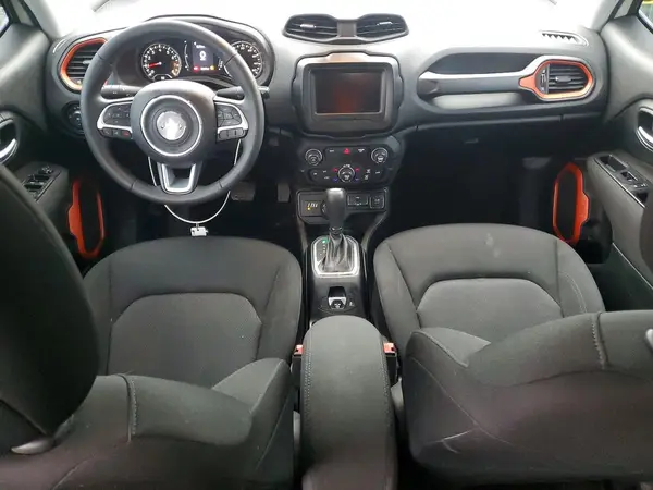 ZACCJBABXJPH35313 2018 JEEP RENEGADE - Image 8