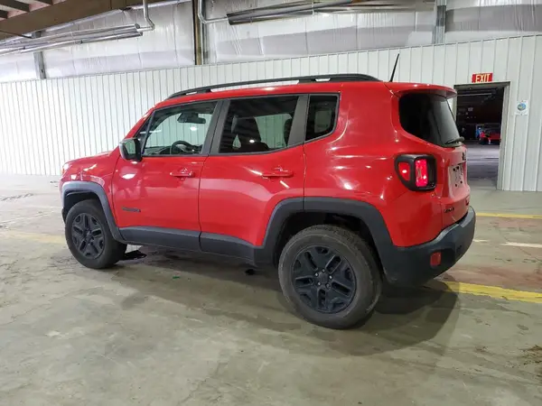 ZACCJBABXJPH39006 2018 JEEP RENEGADE - Image 2
