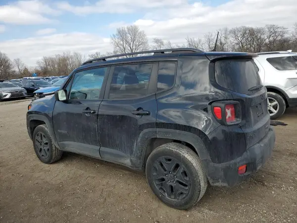 ZACCJBABXJPH46473 2018 JEEP RENEGADE - Image 2