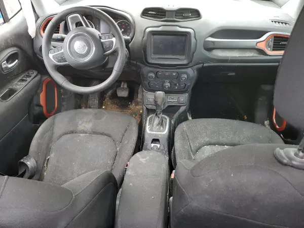 ZACCJBABXJPH54265 2018 JEEP RENEGADE - Image 8