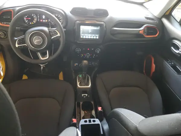 ZACCJBABXJPH57411 2018 JEEP RENEGADE - Image 8