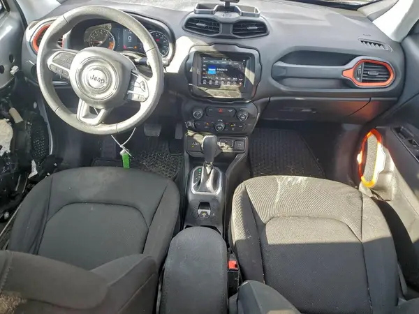 ZACCJBABXJPH58252 2018 JEEP RENEGADE - Image 8