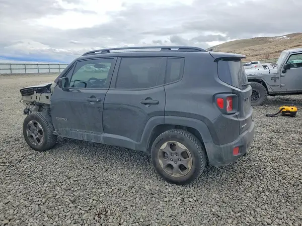 ZACCJBABXJPH60518 2018 JEEP RENEGADE - Image 2