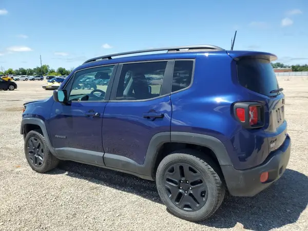ZACCJBABXJPH80042 2018 JEEP RENEGADE - Image 2
