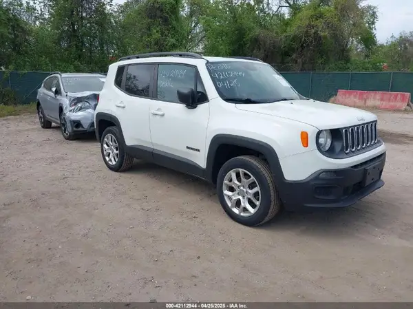 ZACCJBABXJPJ38577 2018 JEEP RENEGADE - Image 1
