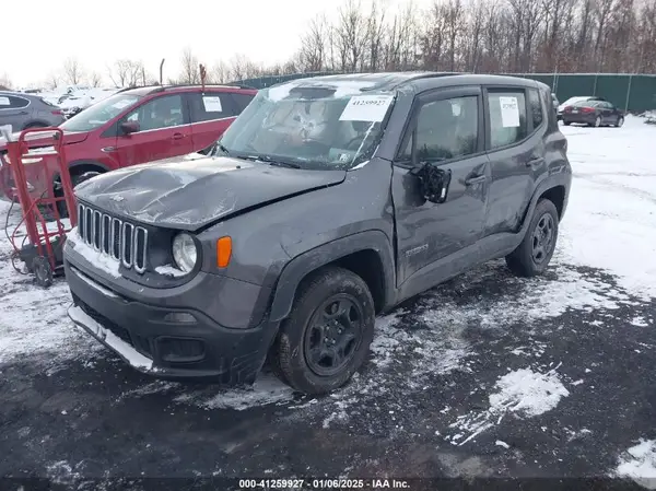ZACCJBABXJPJ39437 2018 JEEP RENEGADE - Image 2