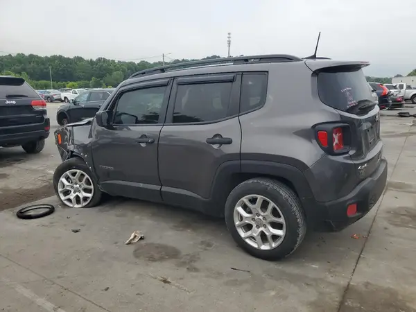 ZACCJBABXJPJ41396 2018 JEEP RENEGADE - Image 2