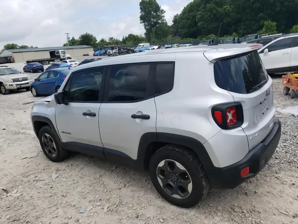 ZACCJBABXJPJ42855 2018 JEEP RENEGADE - Image 2