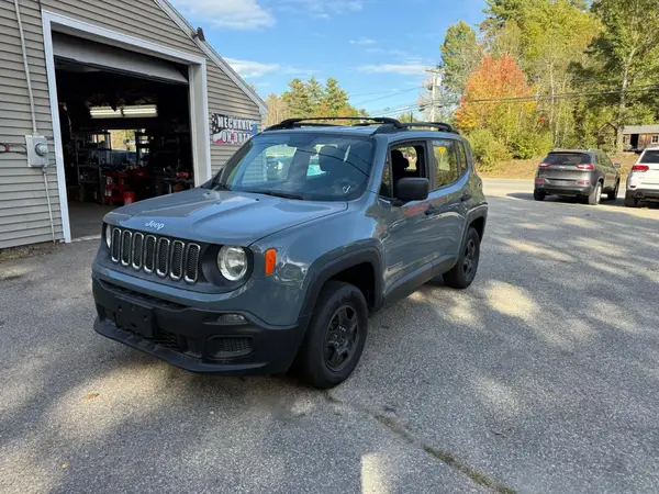 ZACCJBAH0JPH33753 2018 JEEP RENEGADE - Image 2