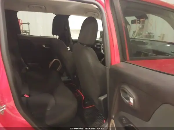 ZACCJBAH2HPG20705 2017 JEEP RENEGADE - Image 8