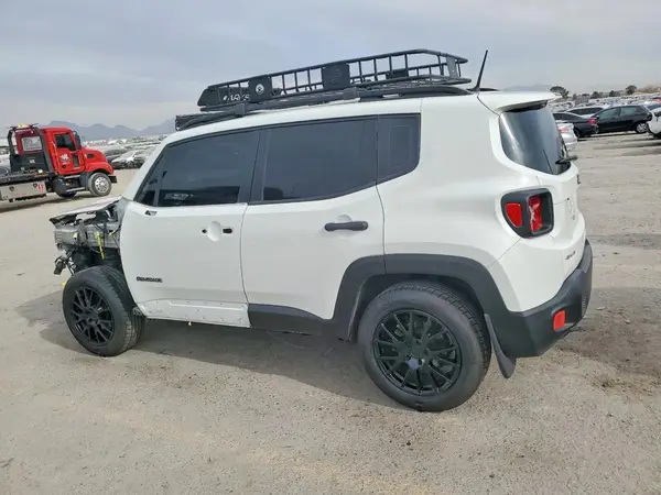 ZACCJBAH5JPH31836 2018 JEEP RENEGADE - Image 2