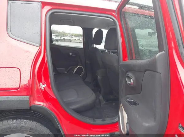 ZACCJBAH7HPF06635 2017 JEEP RENEGADE - Image 8