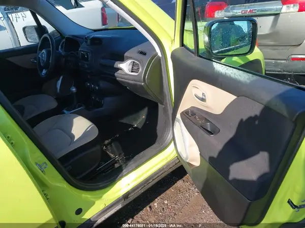 ZACCJBAH8HPG36956 2017 JEEP RENEGADE - Image 8