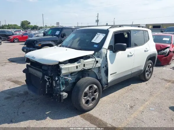 ZACCJBAT0GPD65054 2016 JEEP RENEGADE - Image 2