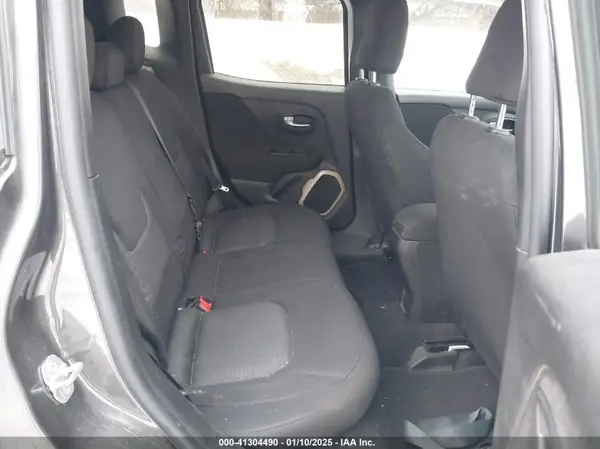ZACCJBAT0GPD87796 2016 JEEP RENEGADE - Image 8